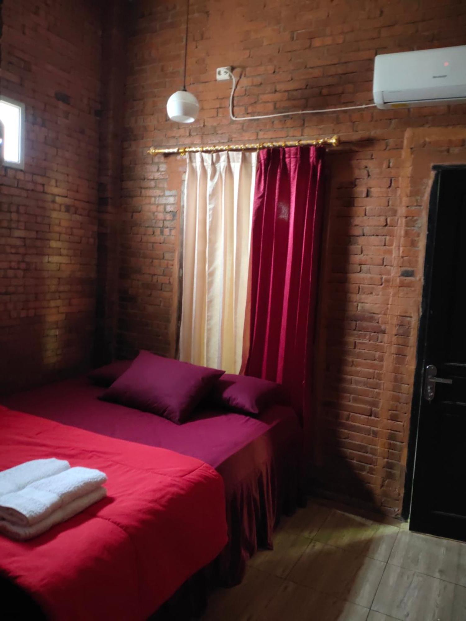 Apartmán Grha Pawitra Trowulan Exteriér fotografie